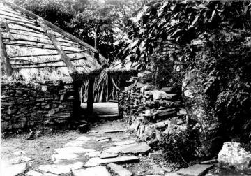 Black and white picture of Kulalangau village 