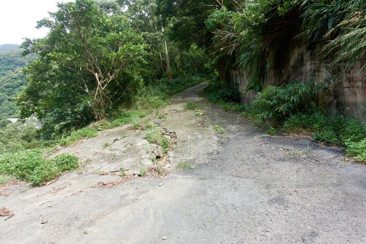 Road going up mountain