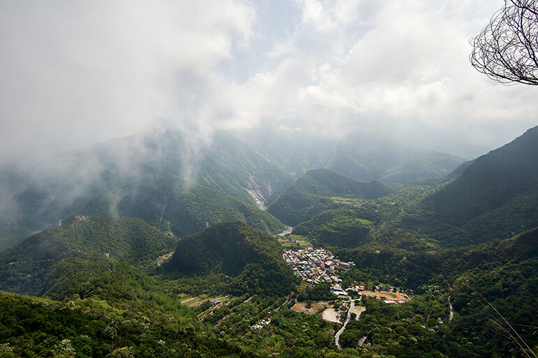 Featured image for DeDeShan 德德山 post - mountains and village